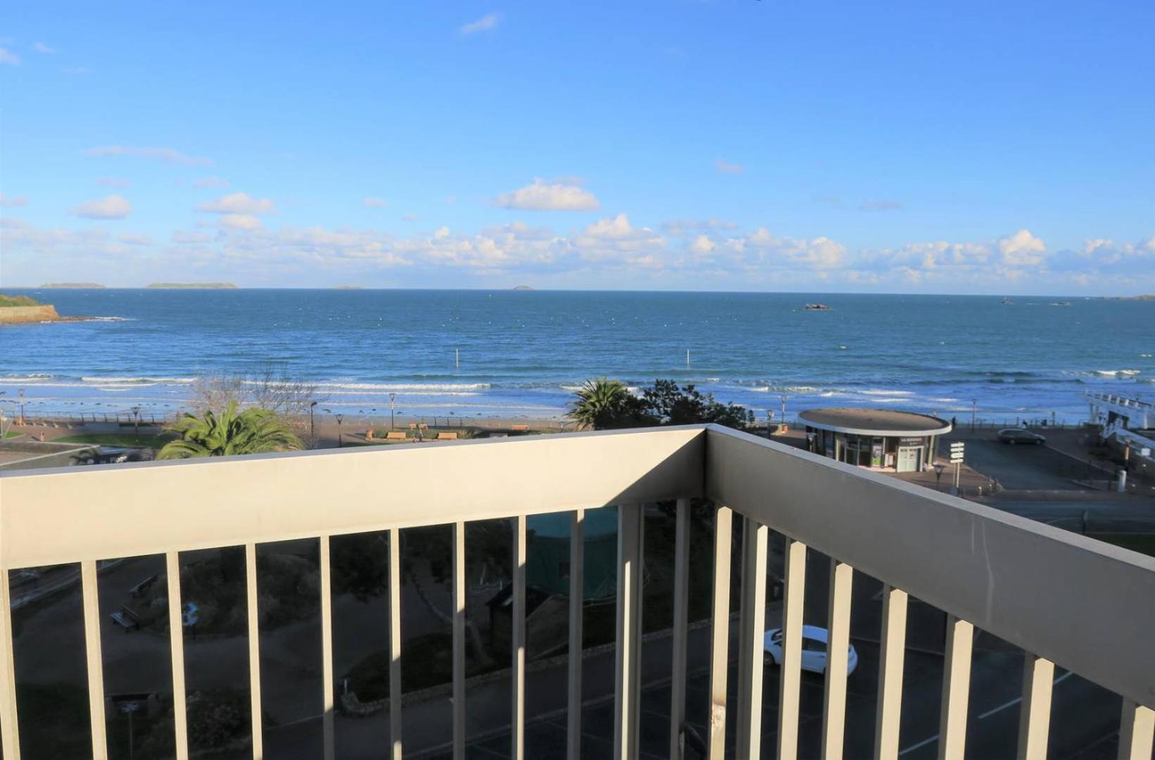 Appartement Vue Panoramique Mer Plage De Trestraou A Perros-Guirec - Ref 911 Exterior photo